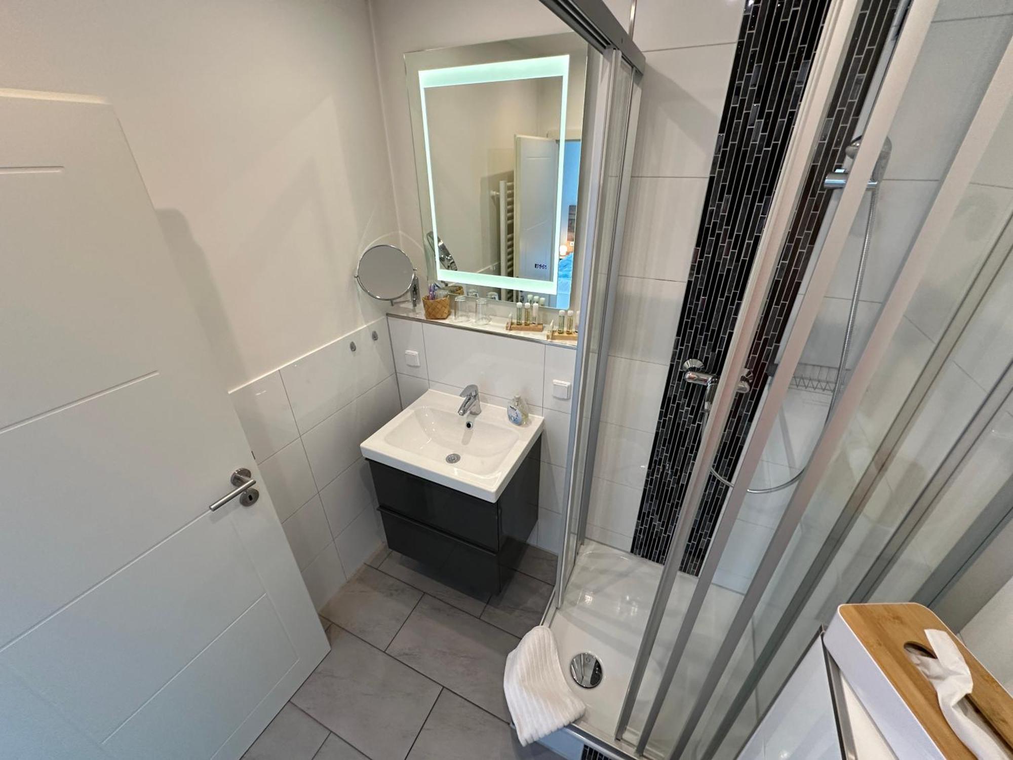 Auszeit Apartment Duesseldorf Eksteriør bilde